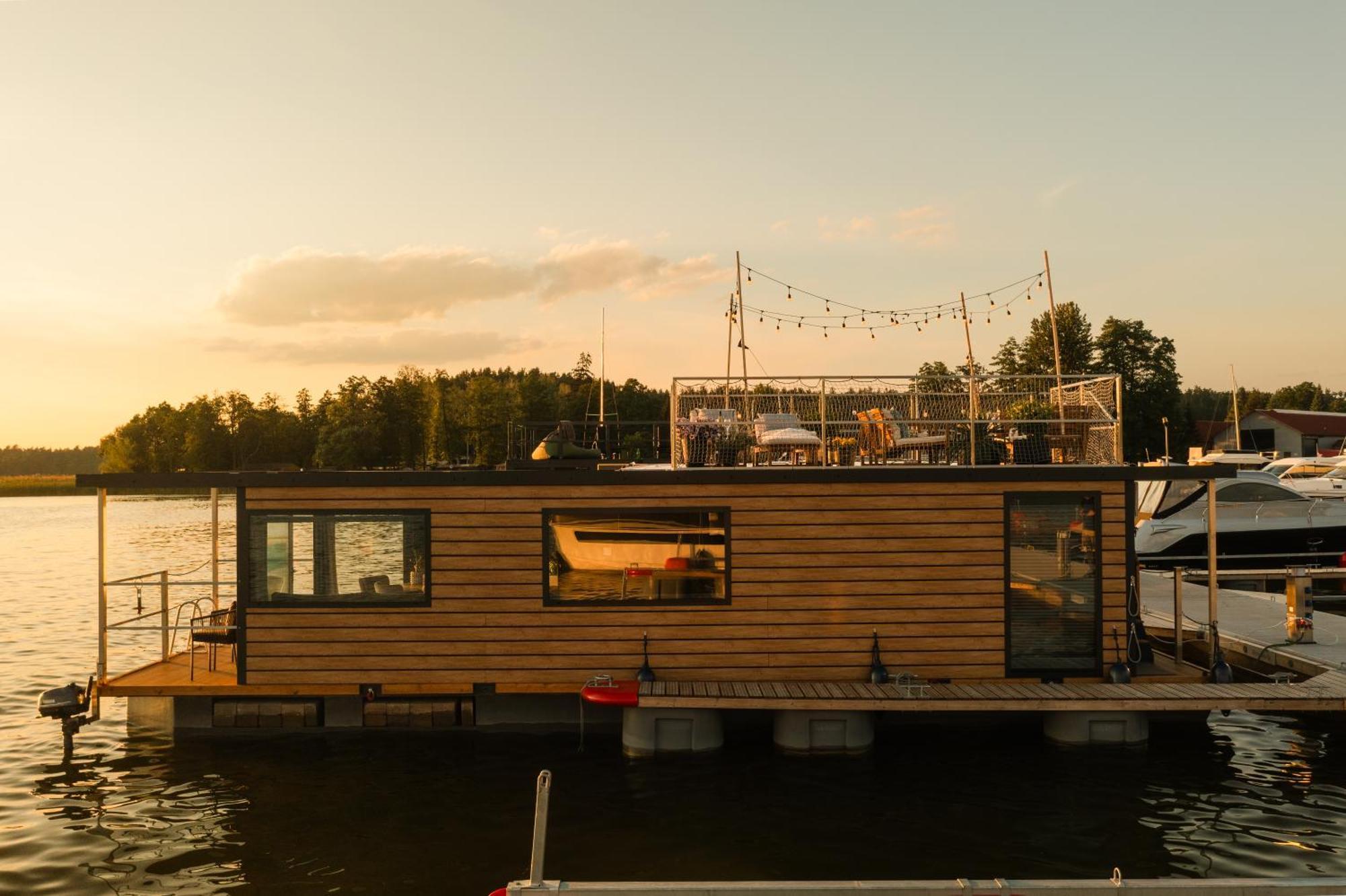 Domek Na Wodzie - Houseboat -Sauna, Taras Na Dachu, Dwie Sypialnie Mikołajki Eksteriør billede