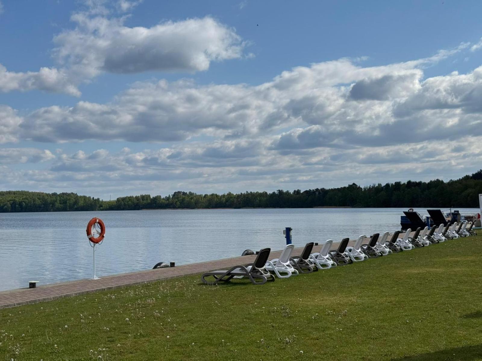 Domek Na Wodzie - Houseboat -Sauna, Taras Na Dachu, Dwie Sypialnie Mikołajki Eksteriør billede