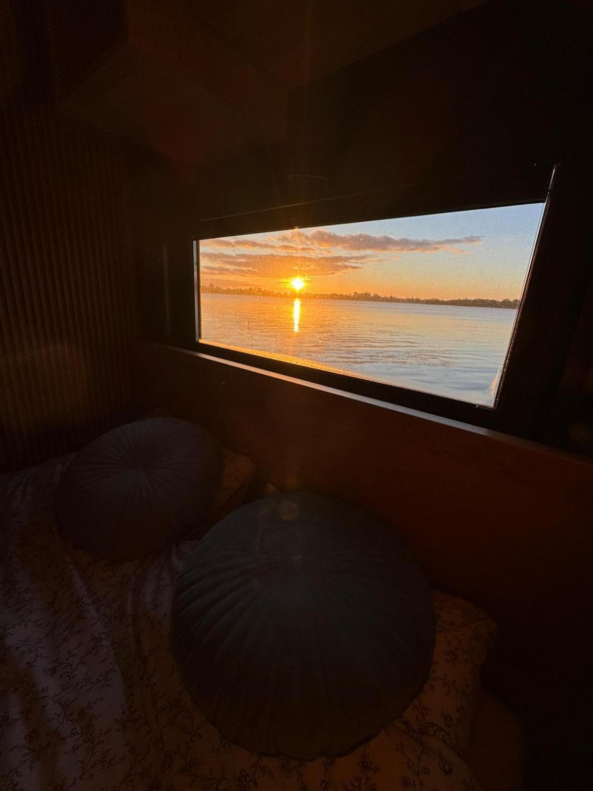 Domek Na Wodzie - Houseboat -Sauna, Taras Na Dachu, Dwie Sypialnie Mikołajki Eksteriør billede