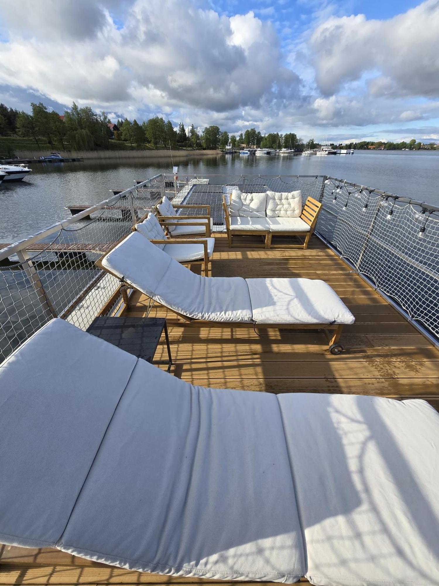Domek Na Wodzie - Houseboat -Sauna, Taras Na Dachu, Dwie Sypialnie Mikołajki Eksteriør billede